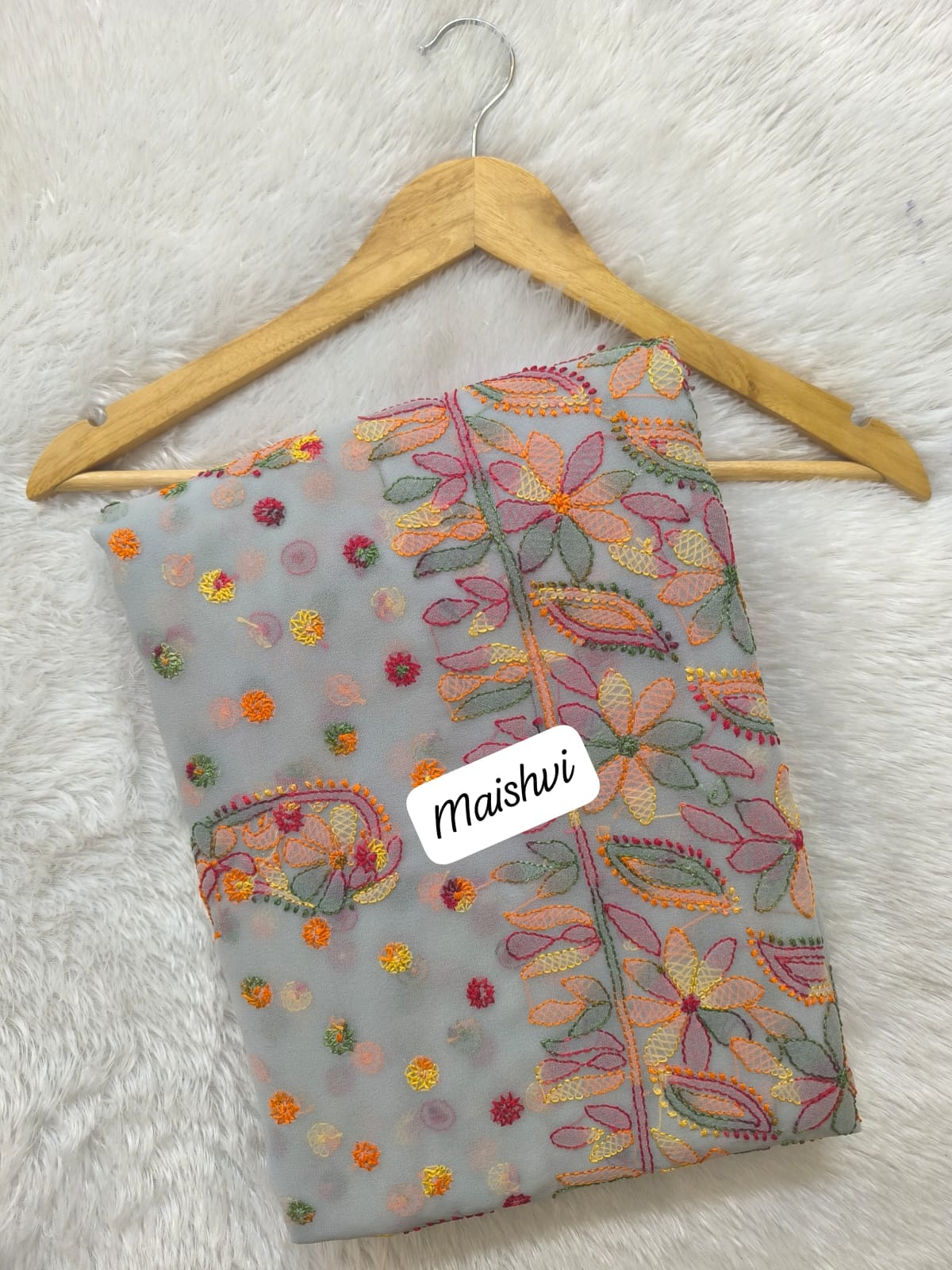 Premium Hand Embroidered Lucknowi Chikankari Resham Thread Keel Work Saree with Blouse Piece