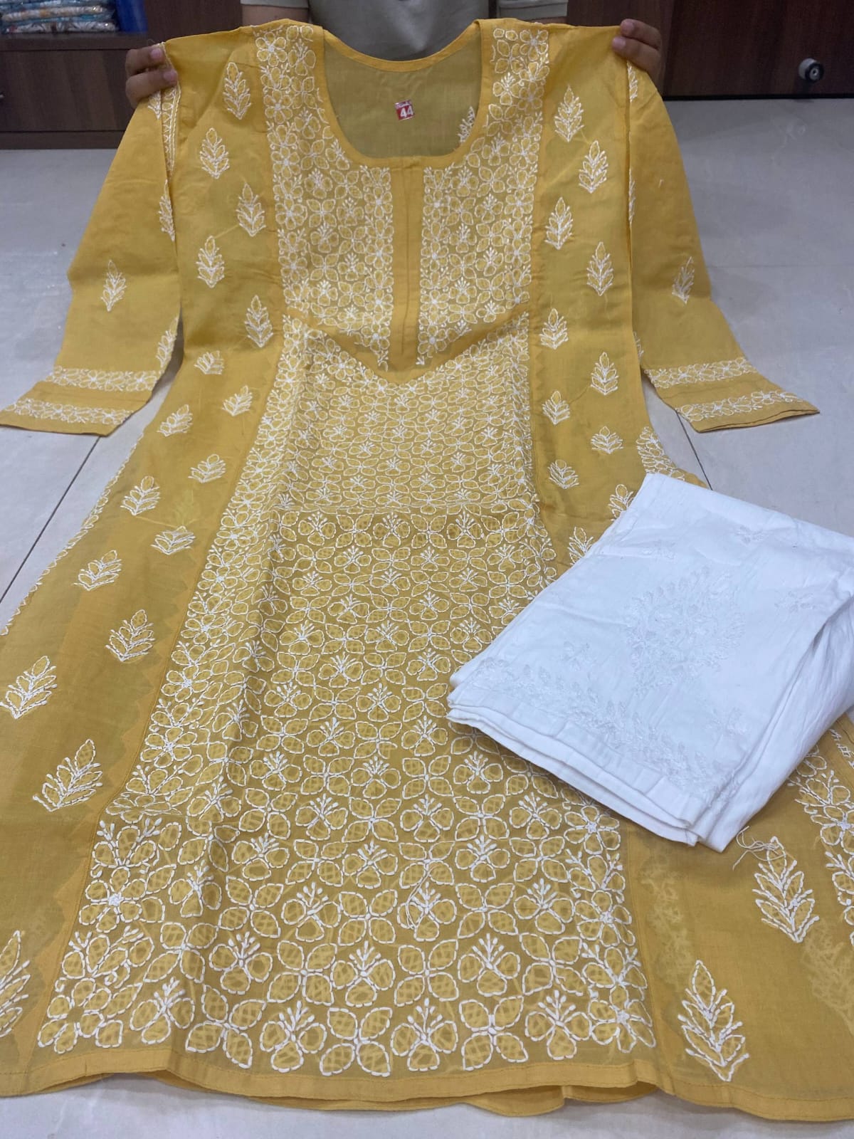 Pure Cotton Panel Jaal Chikankari Kurti with Fine Applique (Daraz) Work