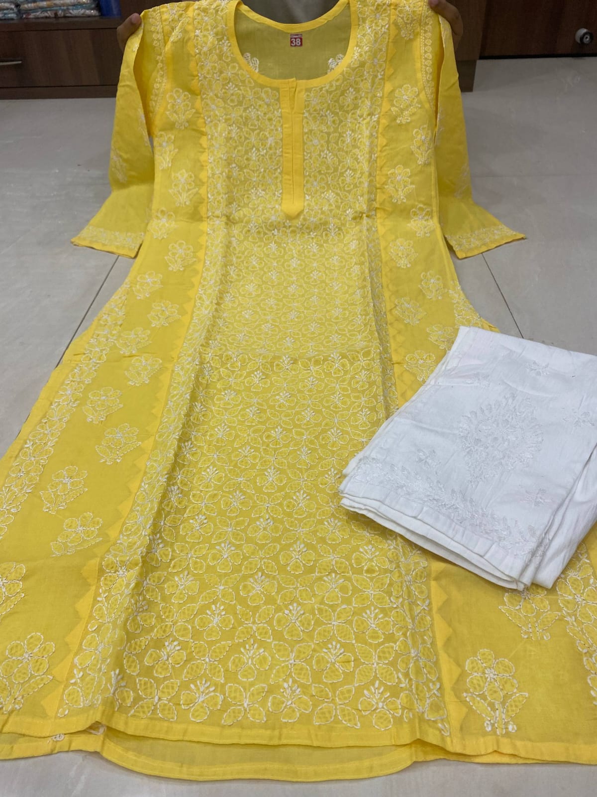 Pure Cotton Panel Jaal Chikankari Kurti with Fine Applique (Daraz) Work