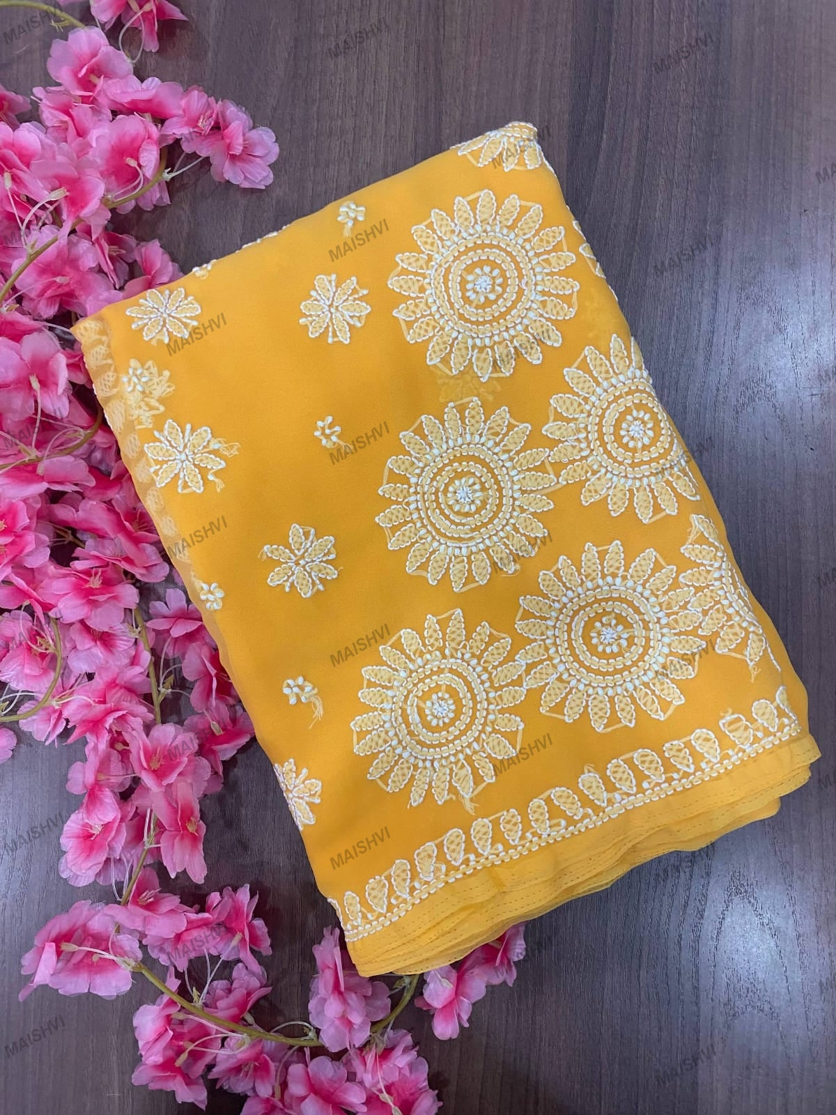 Fine Georgette Designer Saree with Sunflower Chikankari Motifs & Blouse Piece