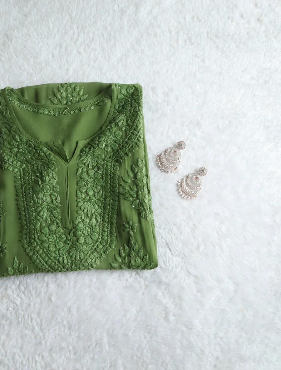 Viscose dyeable 3d work kurti set