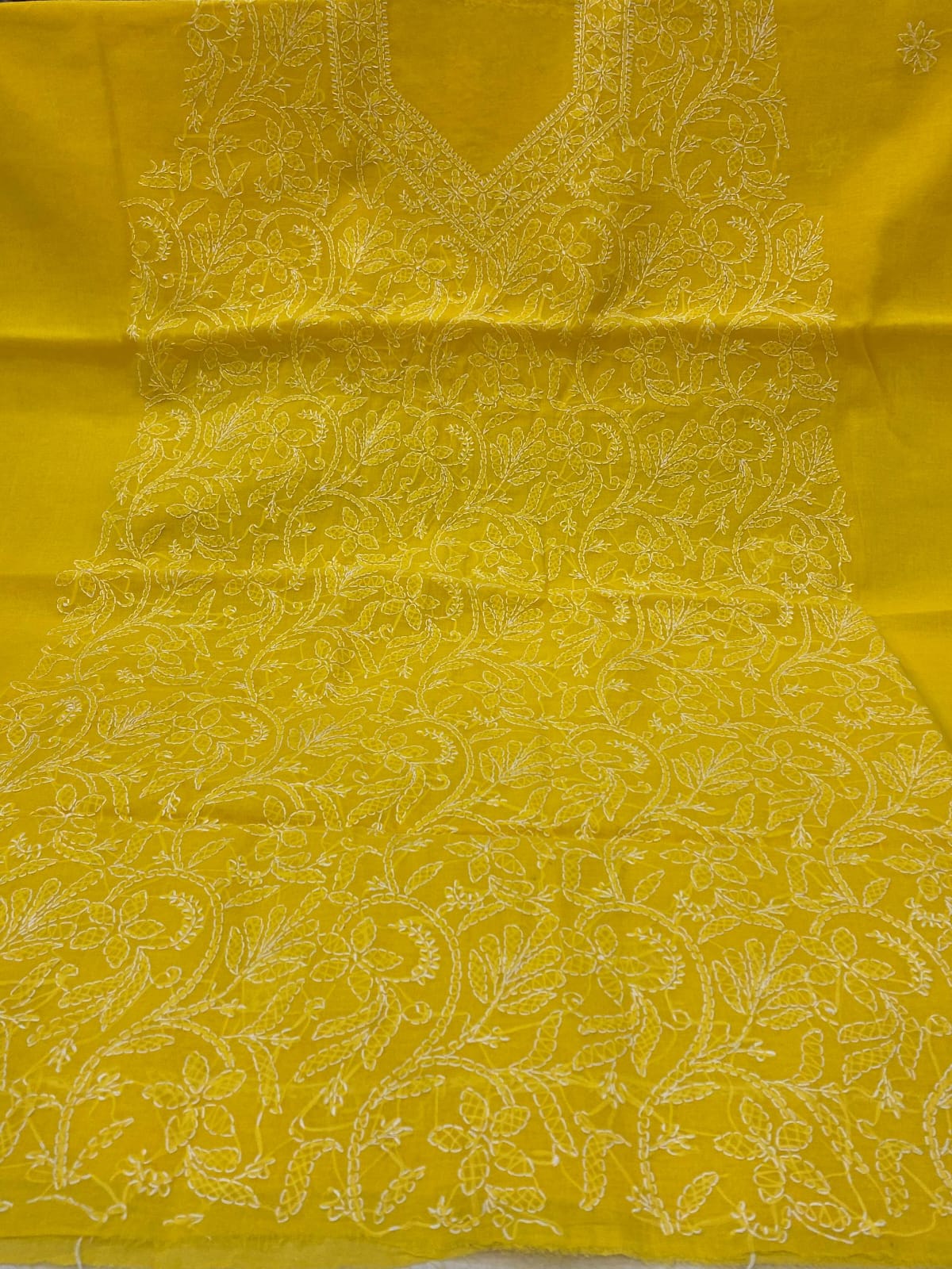 Pure Cotton 3 Pc Unstitched Suit with Front Jaal Chikankari & Cotton Dupatta