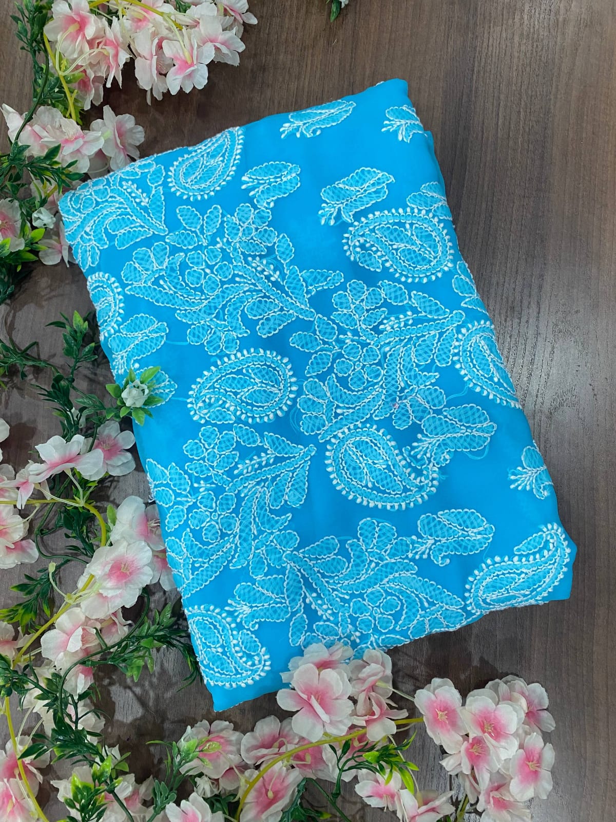 Beautiful Georgette Saree with Designer Lining Work Pallu & Blouse