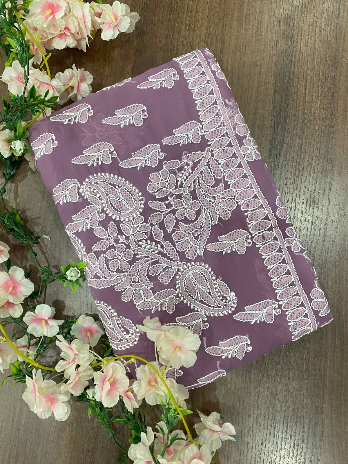 Beautiful Georgette Saree with Designer Lining Work Pallu & Blouse