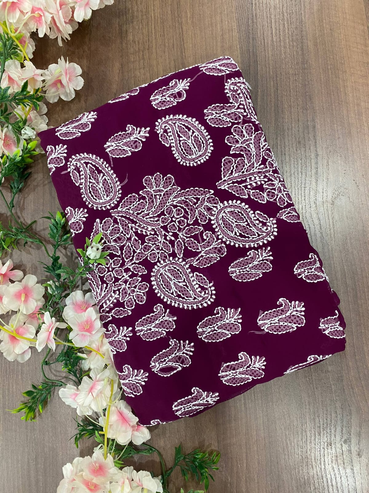 Beautiful Georgette Saree with Designer Lining Work Pallu & Blouse